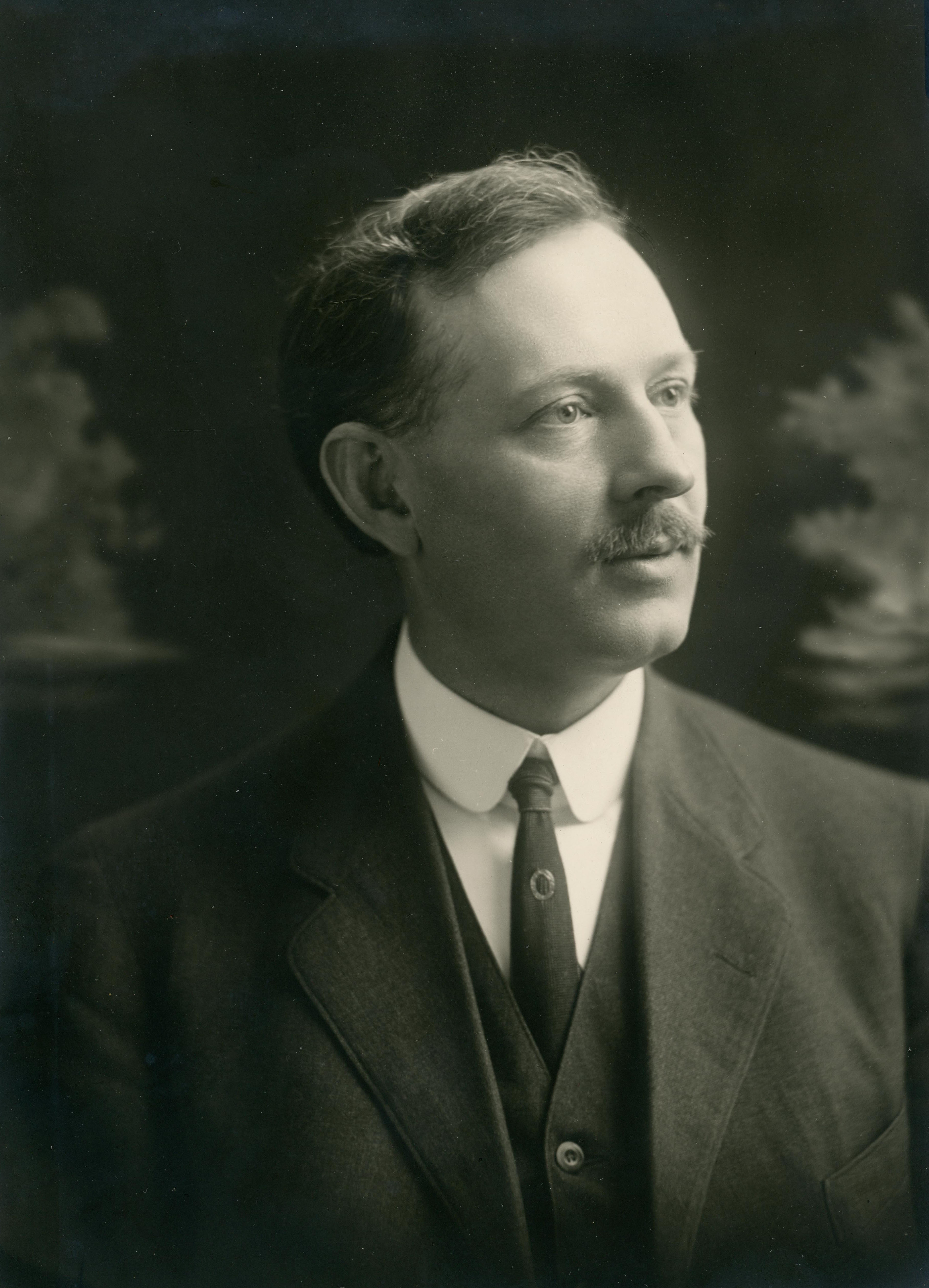 Joseph Fielding Smith Jr. (1876 - 1972) Profile